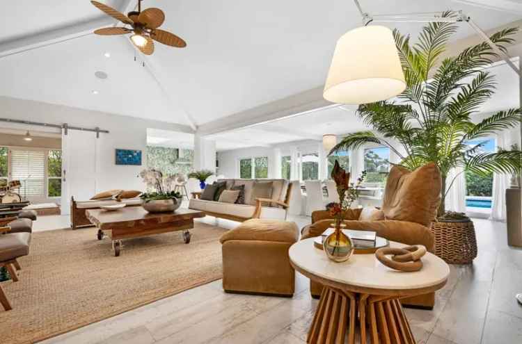 Single-family house For Sale in Delray Beach, Florida