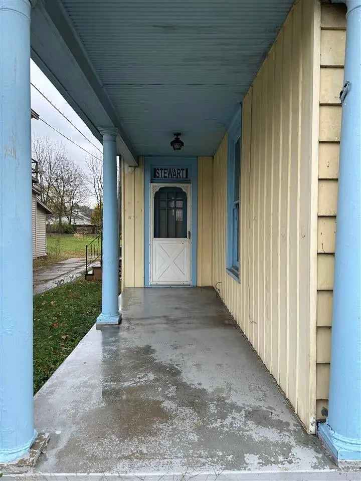 Multi-family house For Sale in 1230, North Central Avenue, Connersville, Indiana