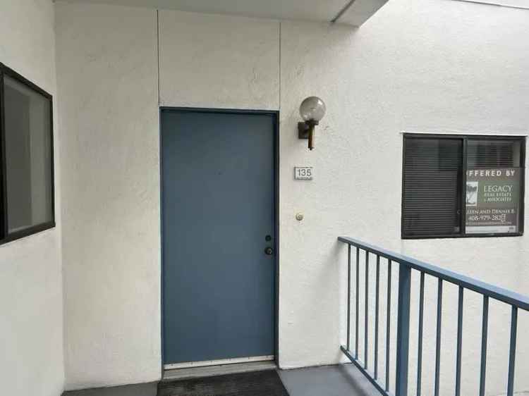 Condo For Sale in 4691, Albany Circle, San Jose, California