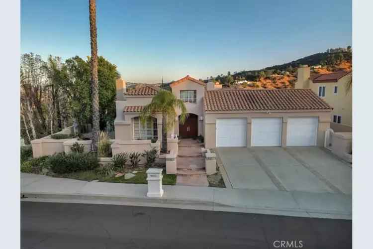 Single-family house For Sale in 4570, Park Marbella, Calabasas, California