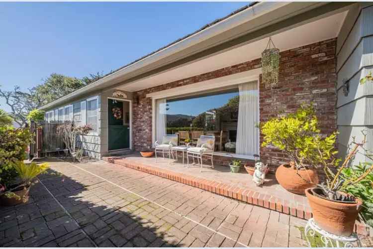 Single-family house For Sale in Carmel-by-the-Sea, California