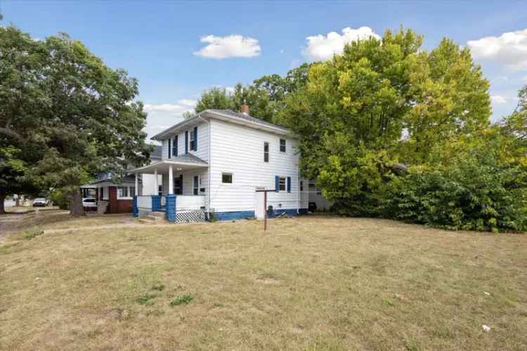 Single-family house For Sale in 1630, High Street, South Bend, Indiana