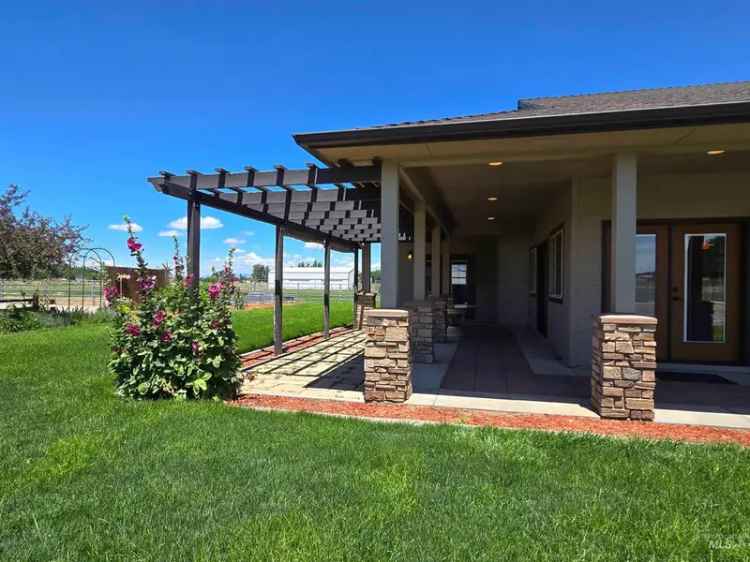 Single-family house For Sale in 11565, Payette Heights Road, Idaho