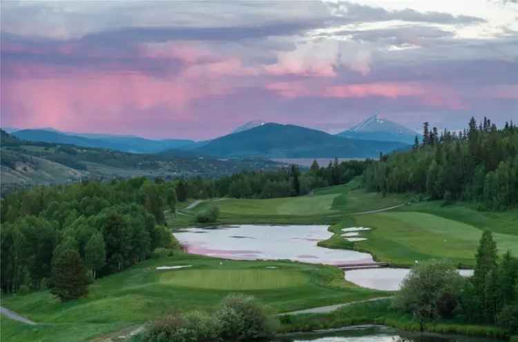 Single-family house For Sale in 330, High Park Court, Silverthorne, Colorado