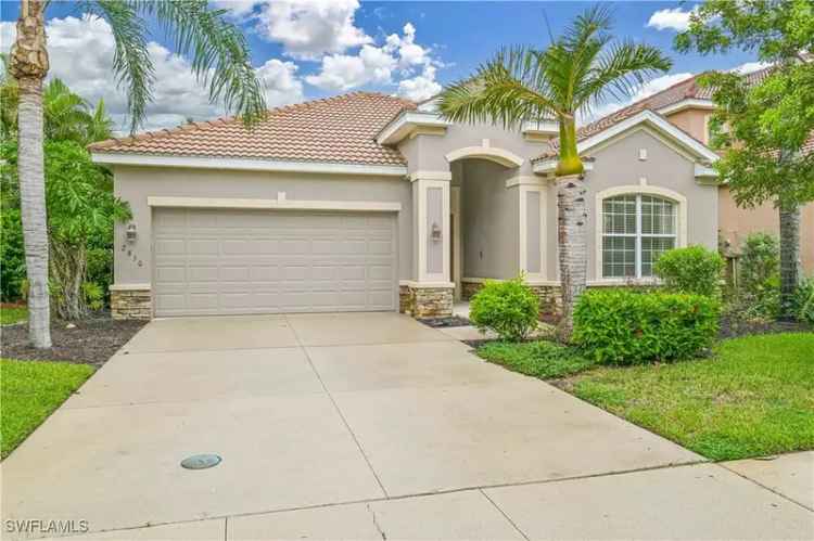 Single-family house For Sale in Fort Myers, Florida