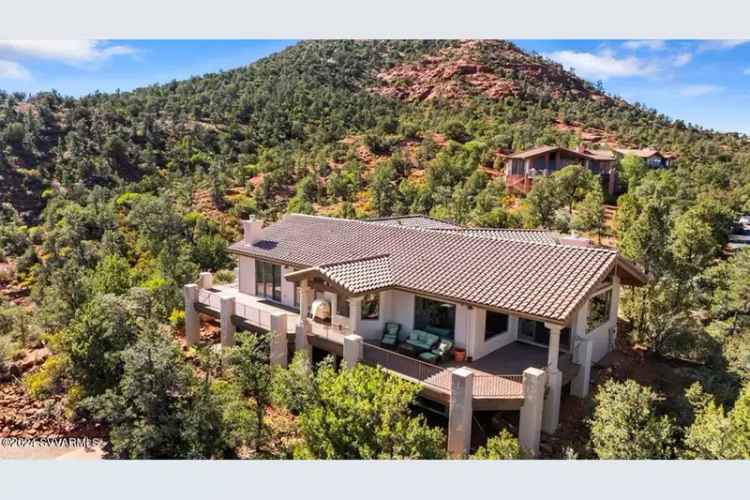 Single-family house For Sale in 194, Les Springs Lane, Sedona, Arizona