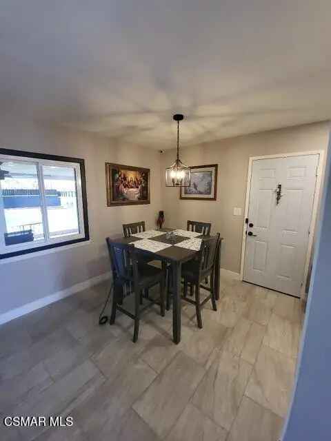 Single-family house For Sale in 44231, Glenraven Road, Lancaster, California