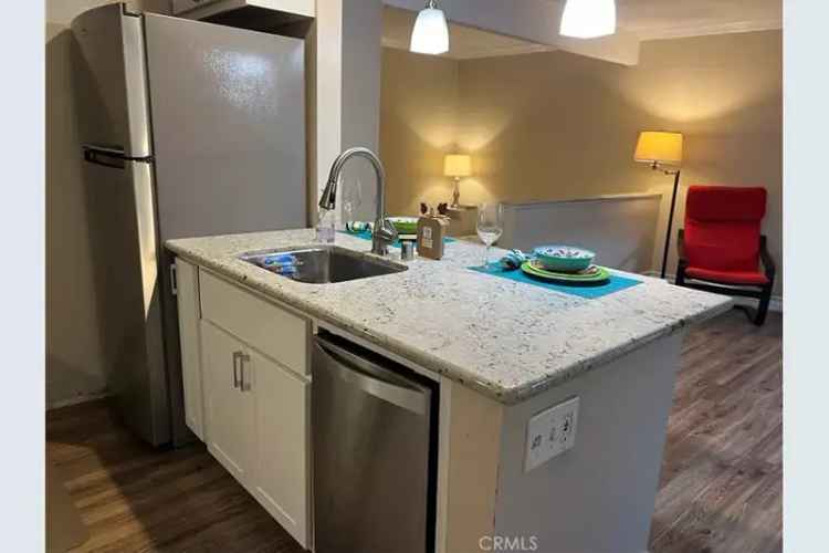 Condo For Sale in Irvine, California