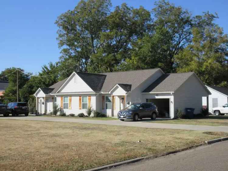 Multi-family house For Sale in West Memphis, Arkansas