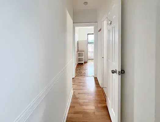 2 Bedroom 2 Bath Apartment Near Ditmars Blvd