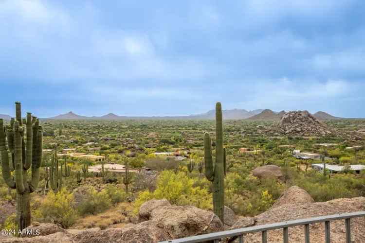 Single-family house For Sale in Carefree, Arizona