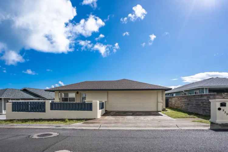 Single-family house For Sale in 939, Hoomau Street, Wailuku, Hawaii