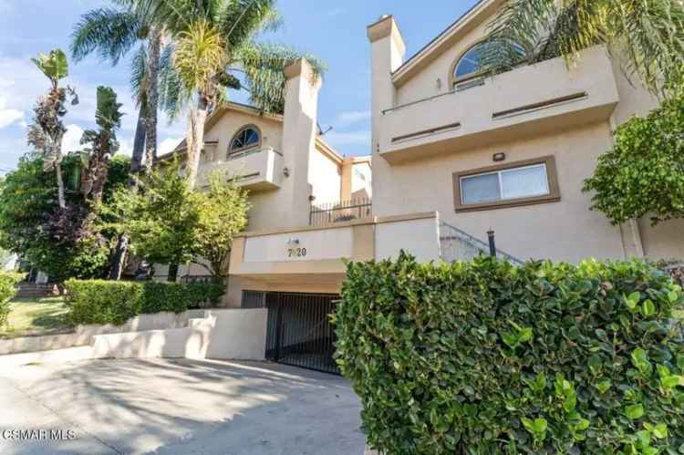 Single-family house For Sale in Los Angeles, California