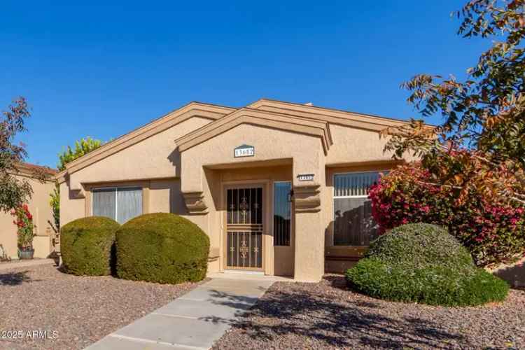 Single-family house For Sale in 13652, West Aleppo Drive, Sun City West, Arizona