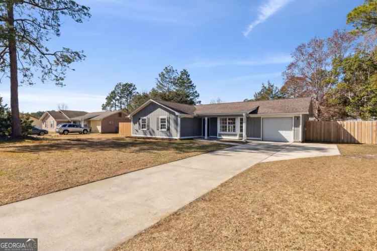 Single-family house For Sale in 516, Moeckel Lane, St. Marys, Georgia