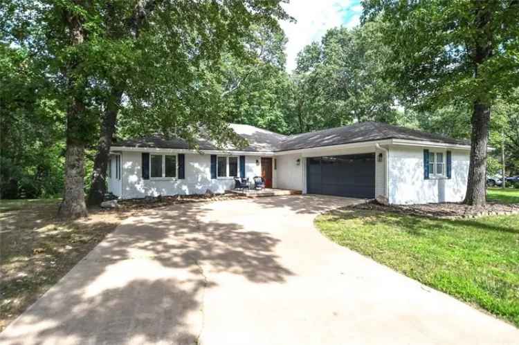 Single-family house For Sale in 8468, Range Road, Rogers, Arkansas