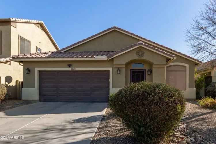 Single-family house For Sale in 18239, North Cook Drive, Maricopa, Arizona