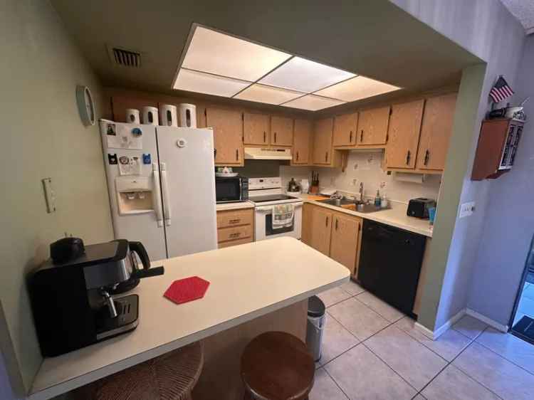 Condo For Sale in 4225, Oak Terrace Drive, Greenacres, Florida