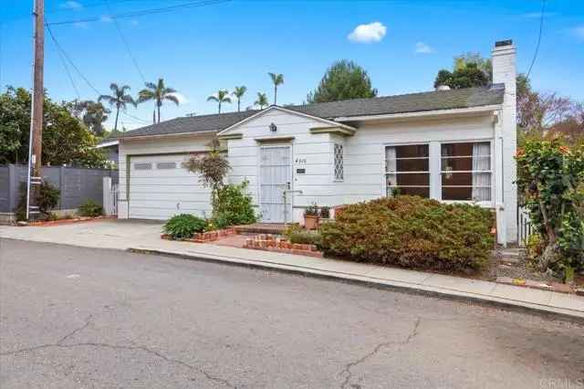 Single-family house For Sale in 4310, Arcadia Drive, San Diego, California