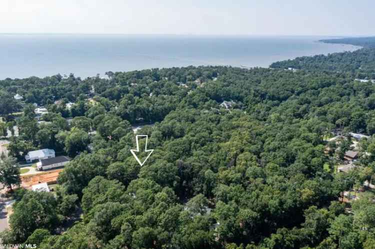 Land For Sale in Fairhope, Alabama