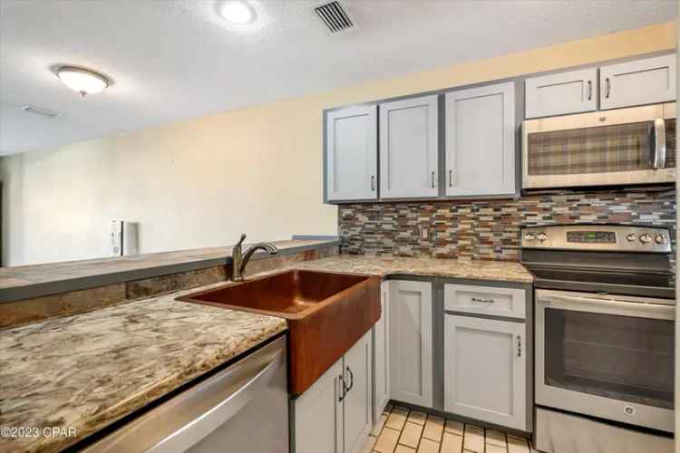 Condo For Sale in 8730, Thomas Drive, Panama City Beach, Florida