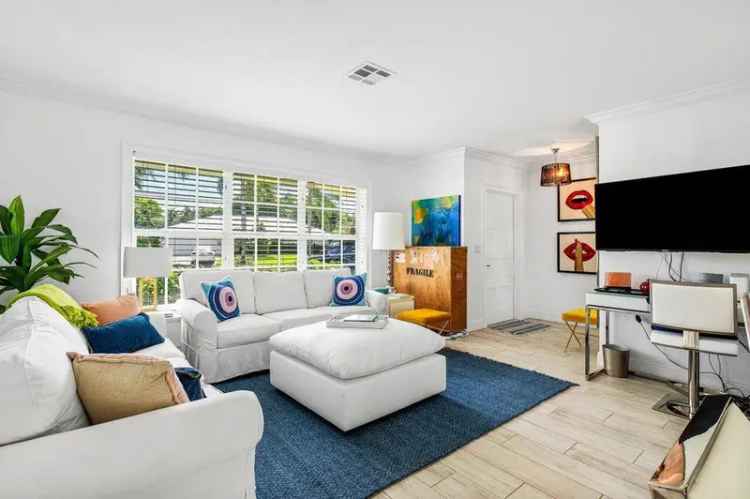 House For Sale in Delray Beach, Florida