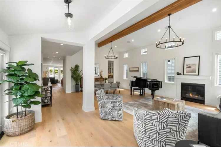 Single-family house For Sale in Dana Point, California