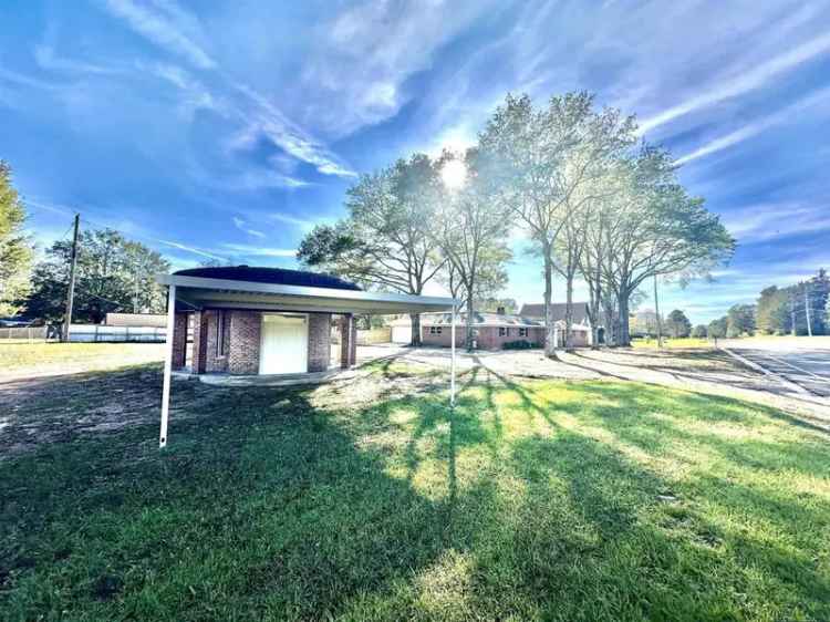 Single-family house For Sale in Latexo, Texas