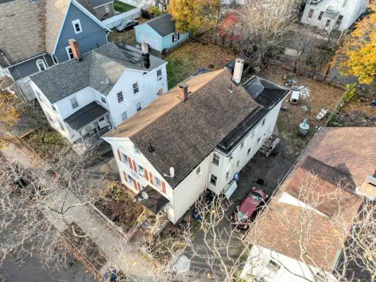 Multi-family house For Sale in 229, Exchange Street, New Haven, Connecticut