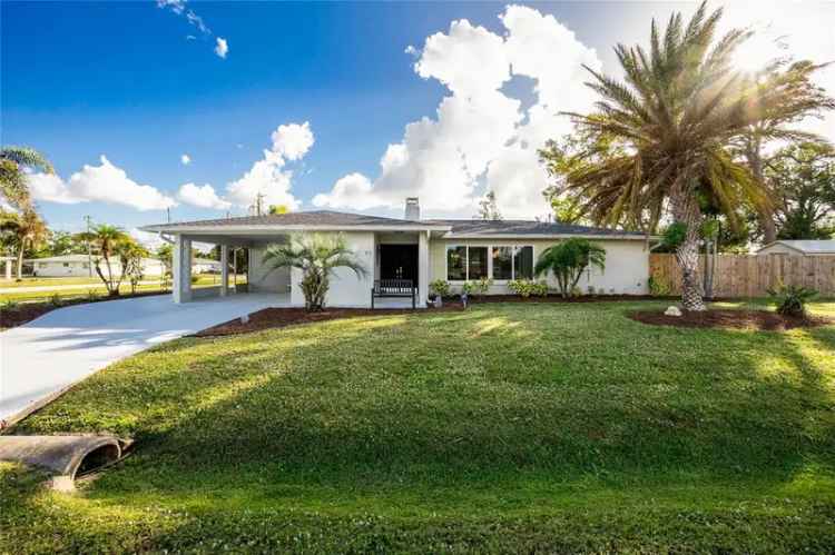 Single-family house For Sale in 97, Lakeview Lane, Englewood, Florida