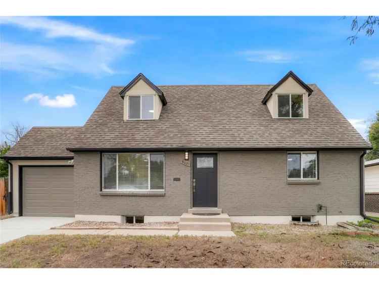 Single-family house For Sale in 9021, Raleigh Street, Westminster, Colorado