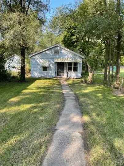 Single-family house For Sale in 3950, Maryland Street, Gary, Indiana