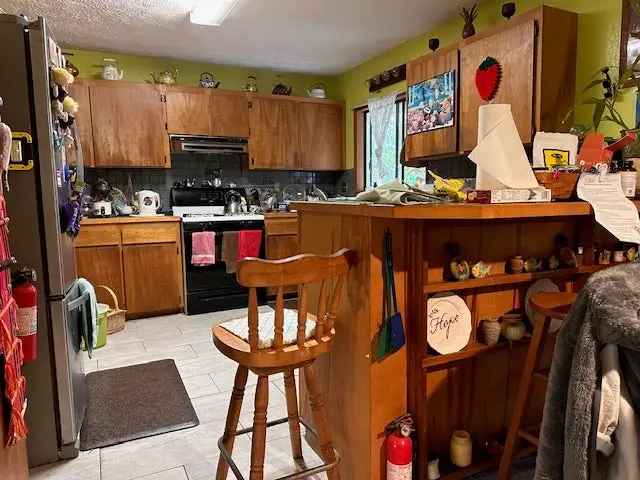 Single-family house For Sale in 1379, Mele Manu Street, Hilo, Hawaii