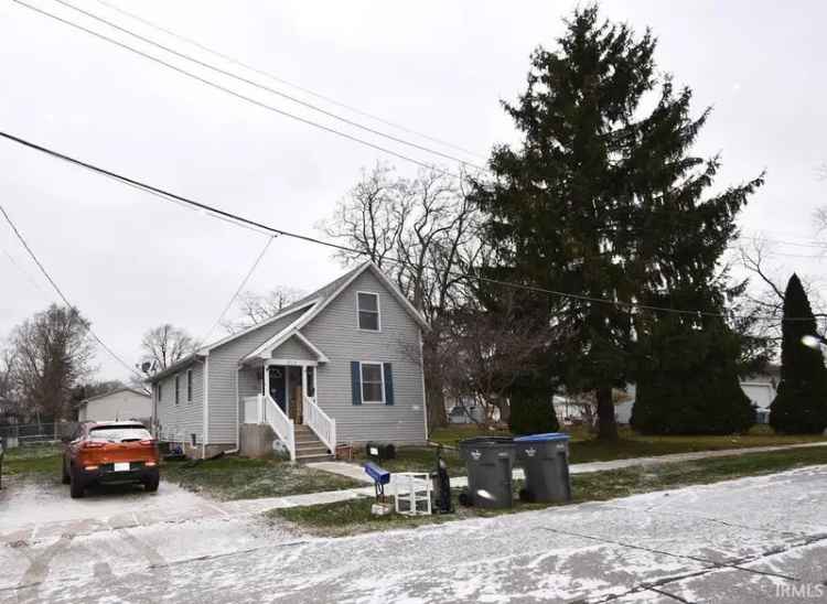 Single-family house For Sale in 917, North 7th Street, Goshen, Indiana