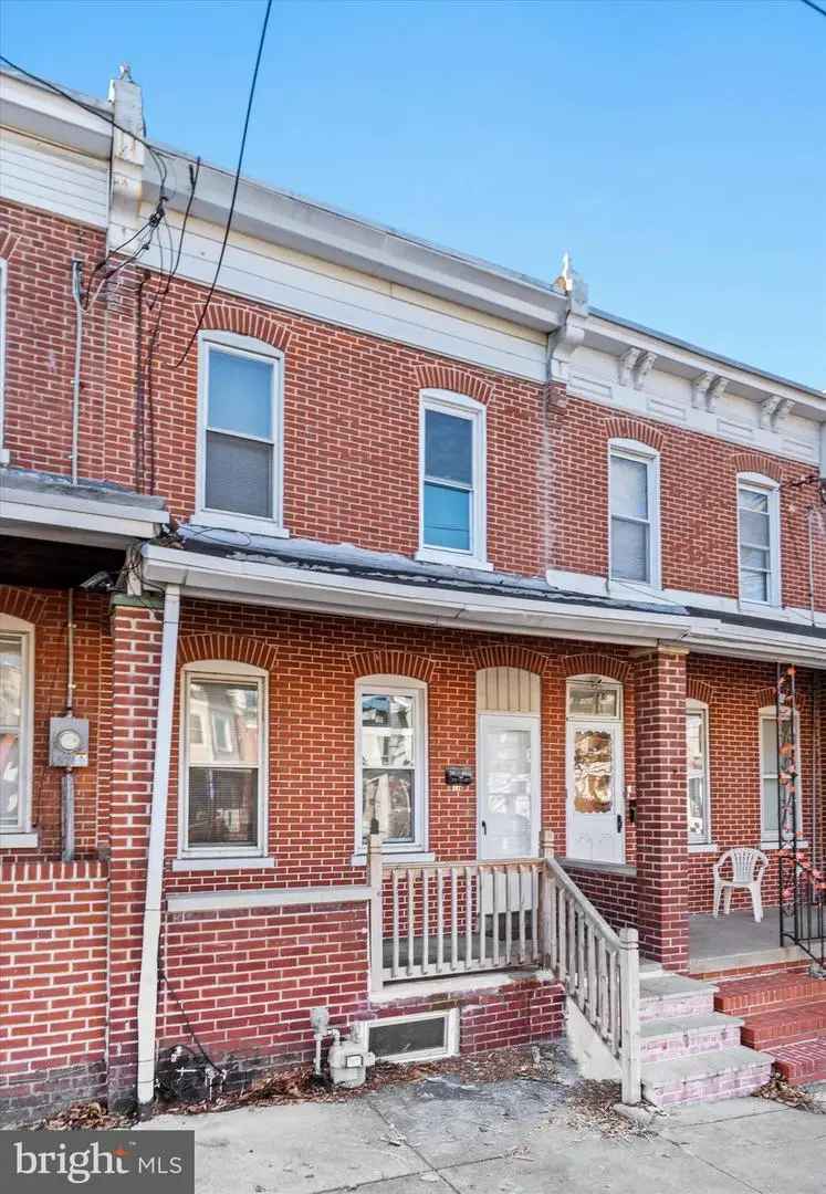 House For Sale in 1828, West 4th Street, Wilmington, Delaware