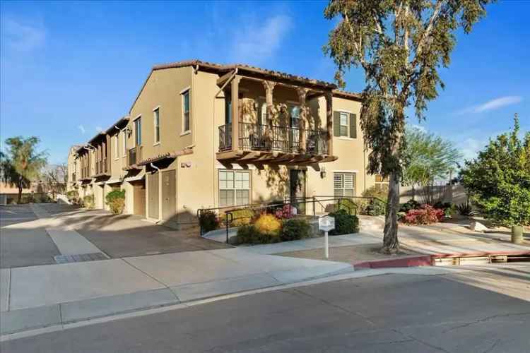 Condo For Sale in 264, Paseo Bravo, Palm Desert, California