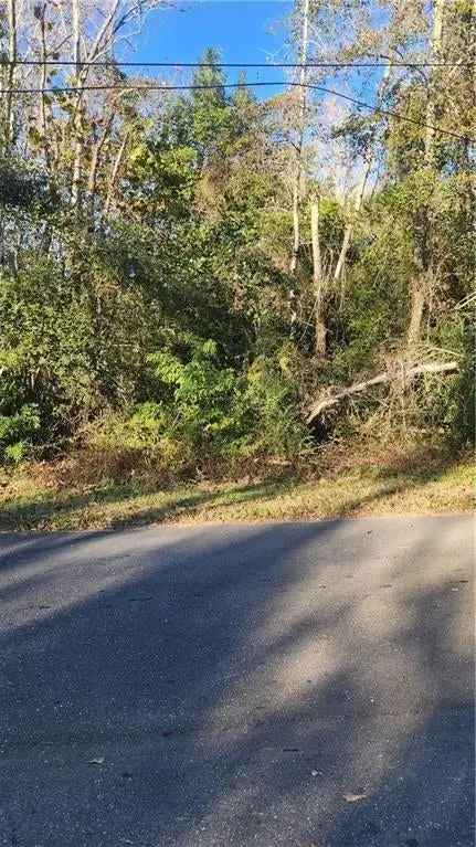 Land For Sale in Mobile, Alabama