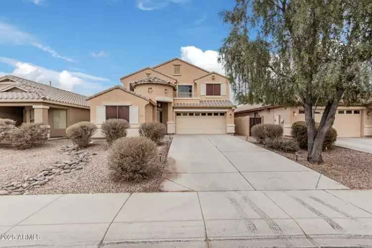 Single-family house For Sale in 20475, North Herbert Avenue, Maricopa, Arizona