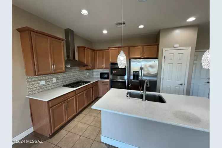 Single-family house For Sale in Tucson, Arizona