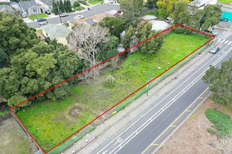 Land For Sale in Oakland, California