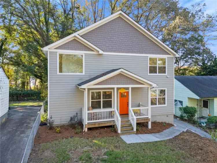 Single-family house For Sale in 1750, Derry Avenue Southwest, Atlanta, Georgia