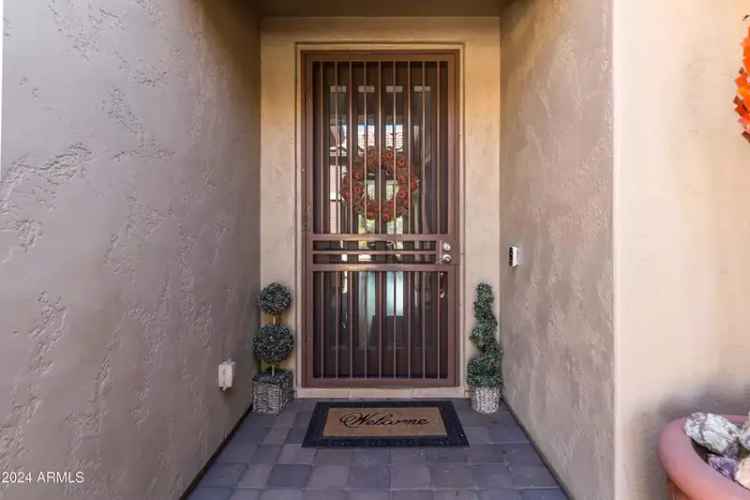 Single-family house For Sale in 15881, West Berkeley Road, Goodyear, Arizona