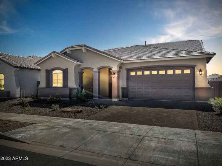 Single-family house For Sale in 15975, West Montana De Oro Drive, Surprise, Arizona