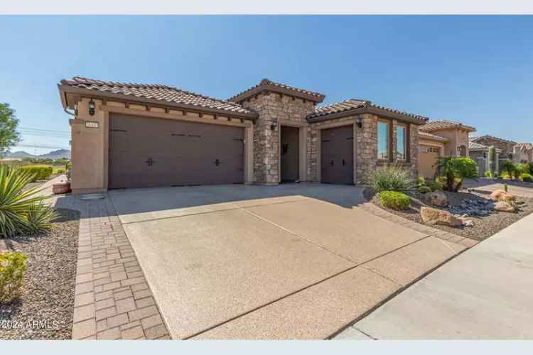 Single-family house For Sale in 26405, West Zachary Drive, Buckeye, Arizona