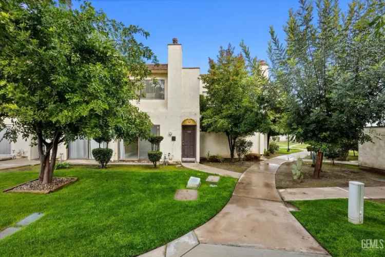 Condo For Sale in 1339, Aquarius Court, Bakersfield, California