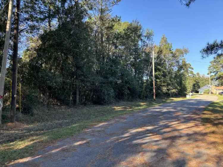 Land For Sale in Picayune, Mississippi