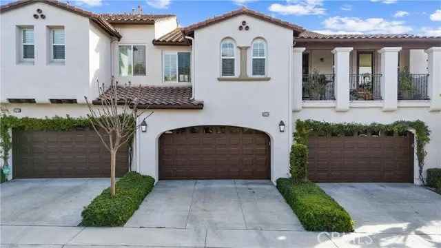 Condo For Sale in 4004, Emerald Downs Drive, Yorba Linda, California