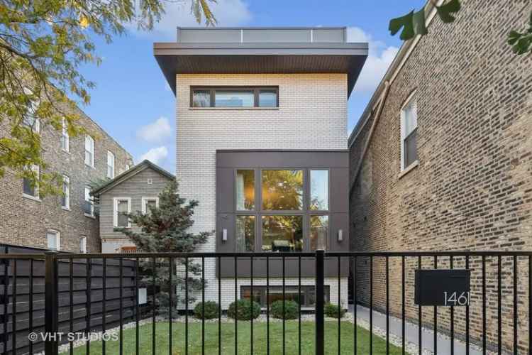 Single-family house For Sale in 1461, West Huron Street, Chicago, Illinois