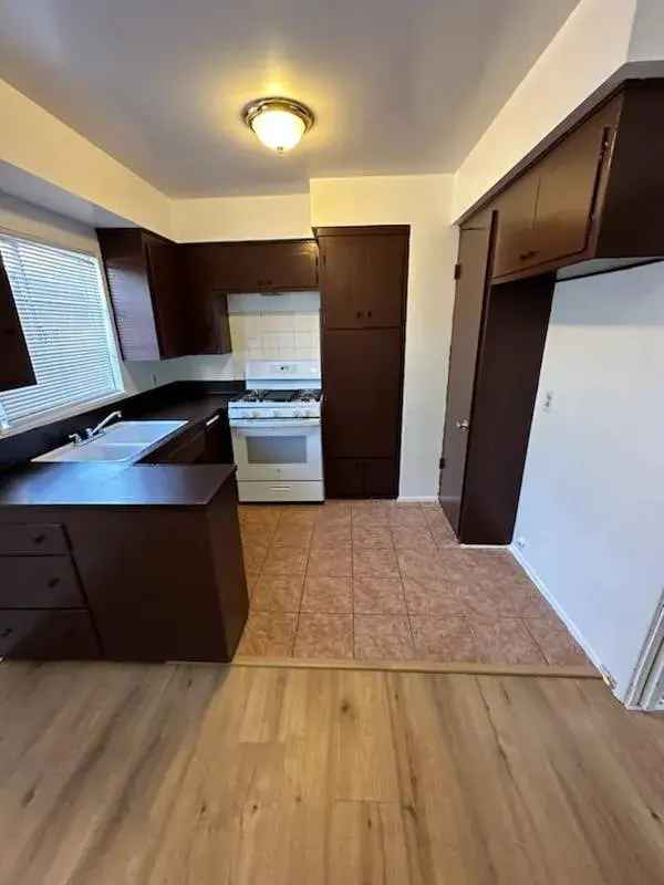 Apartment Unit for Rent - Zillow Application Required