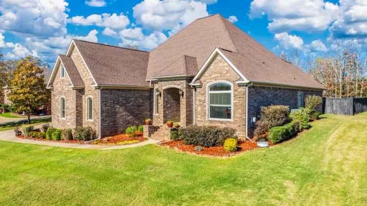 Single-family house For Sale in 1567, McAfee Circle, Cabot, Arkansas